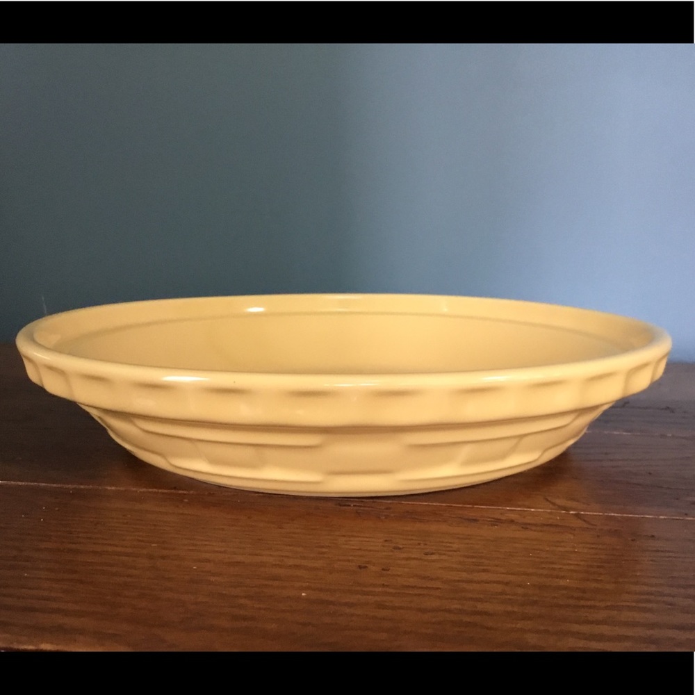Longaberger 10” Pie Plate Butternut